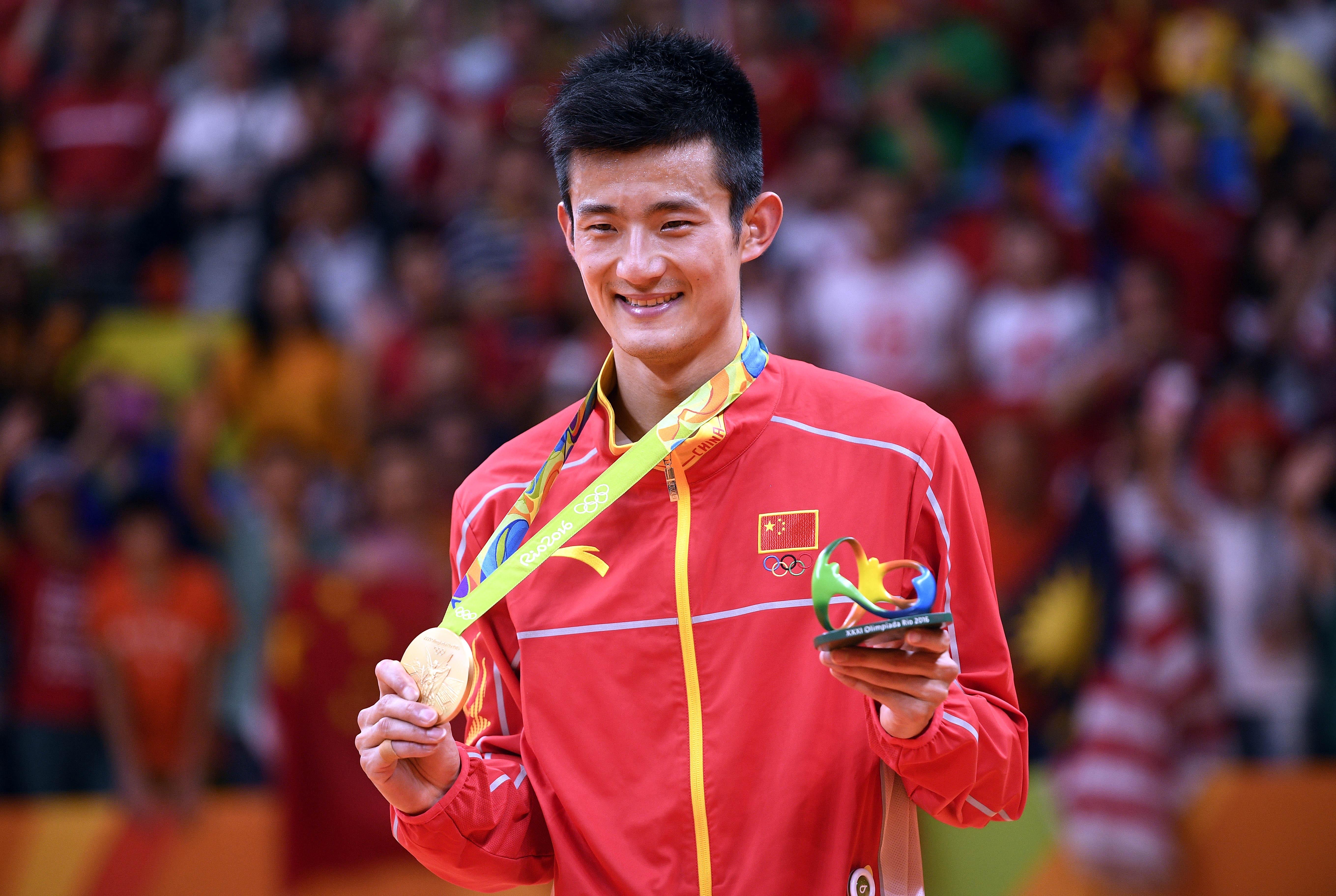 包含泰国羽毛球队完胜英格兰羽毛球队，谌龙爆发神勇的词条