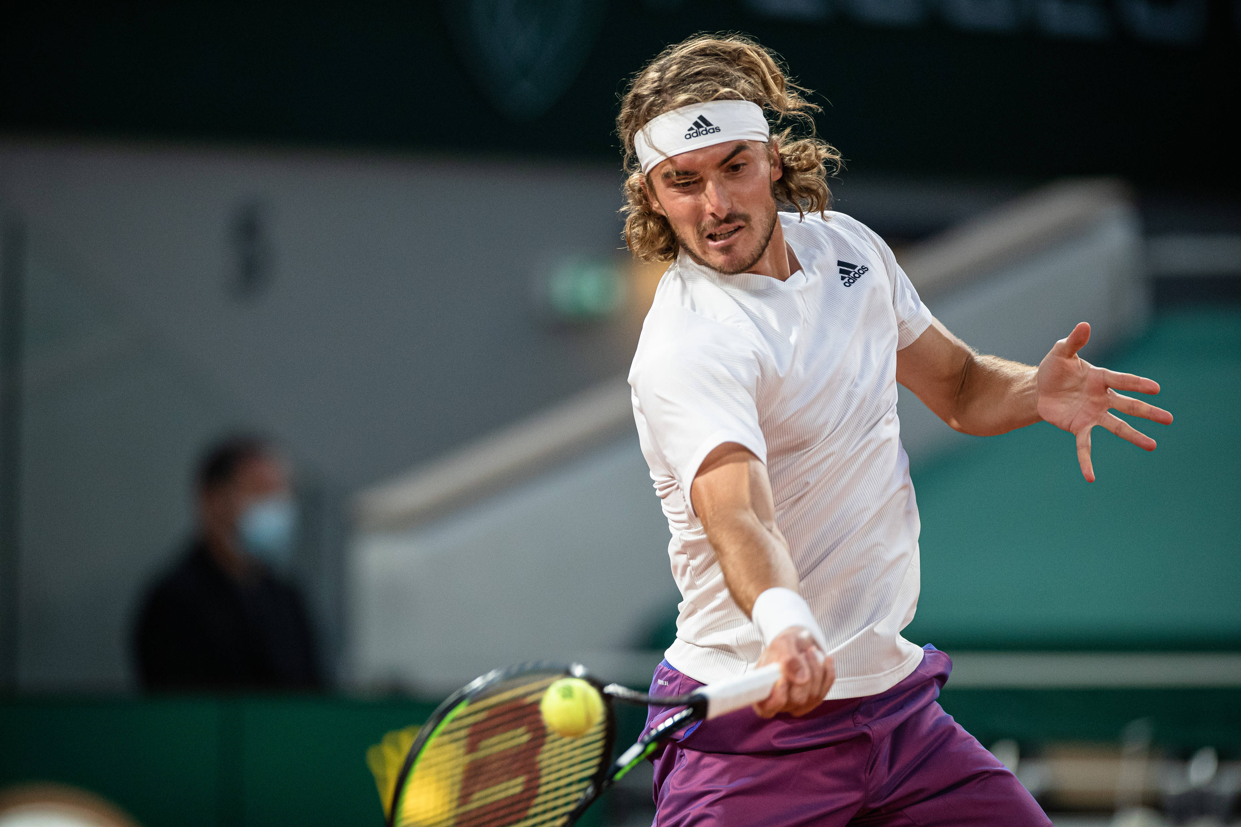 关于美国网球队绝地反击世界网球队，西西帕斯绝境逆转的信息