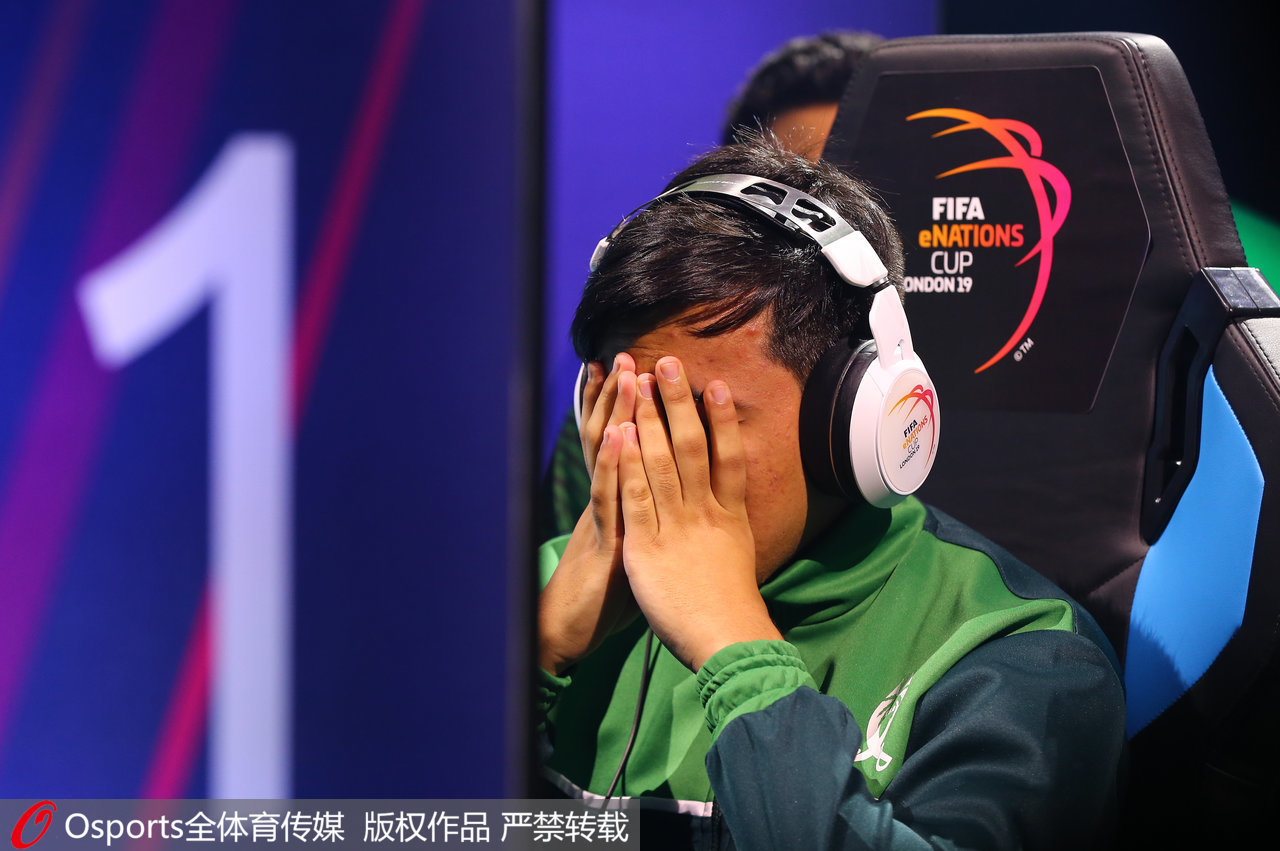 FIFA电竞选手赛后落泪，背后故事感人的简单介绍