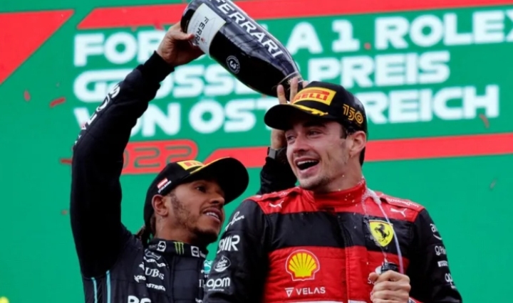 法拉利鏖战梅赛德斯，塞恩斯惊艳四座的简单介绍